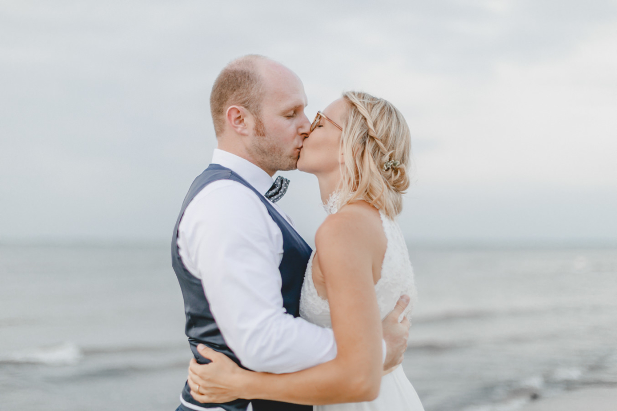Bina_Terre_Beachmotel_Heiligenhafen_Hochzeit_FK_204146 Bina_Terre_Beachmotel_Heiligenhafen_Hochzeit_FK_204146